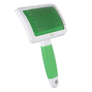 Slicker Square Brush